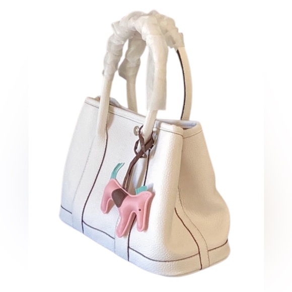 New Elegant White Leather Crossbody Shoulder Tote Bag 32 CM Silver Hardware - Picture 8 of 13